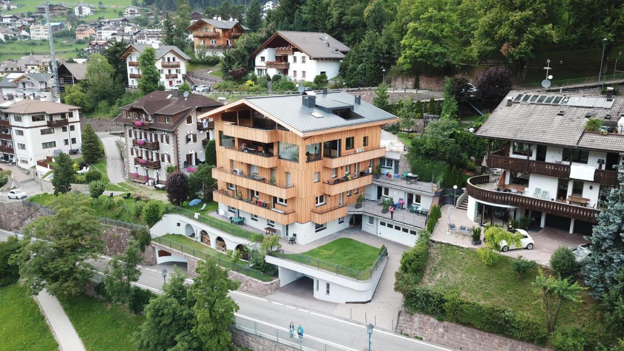 Villa Hubertus オルティゼーイ エクステリア 写真