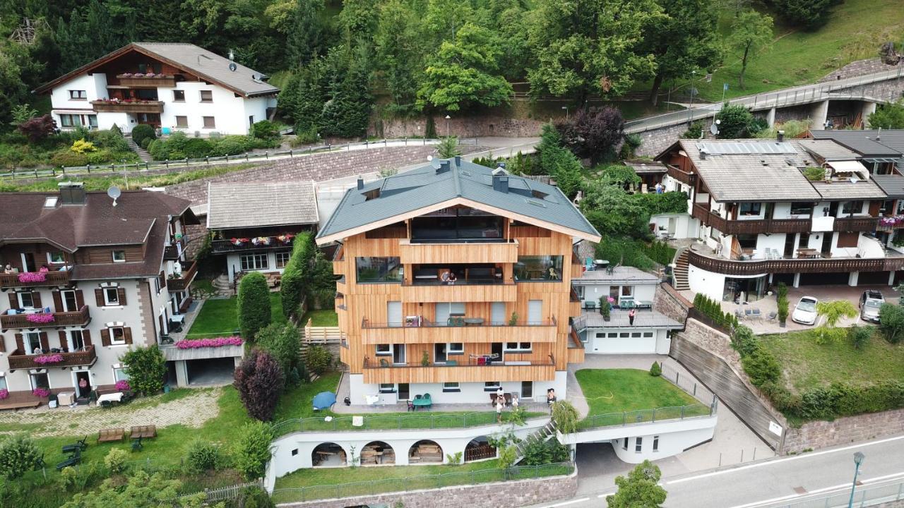 Villa Hubertus オルティゼーイ エクステリア 写真